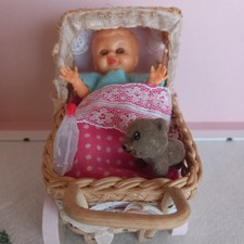 Kleiner Puppenwagen -