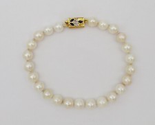 Akoya Perlen Armband Verschluß in 14 Kt/585 Gelbgold mit Saphiren und Brillanten