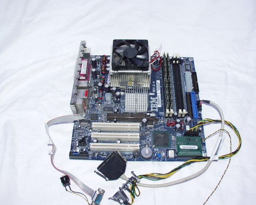 Ibm 73p0596 matx sockel - 73p0596,