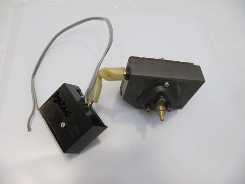 Dual motor 217 407 221 - motor, 068