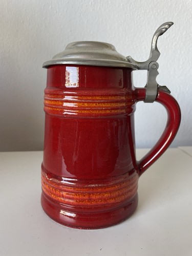 Vintage bierkrug rot - vintage,