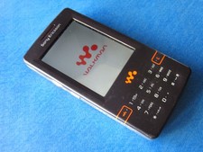 Sony Ericsson  Walkman W950i -