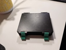 Schwarze Insulinhülle aus