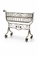 Antikes französisches Baby