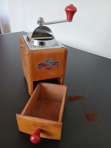 Kaffeemühle vintage holz - kaffeemühle,
