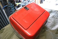 Handschuhfach Rot Vespa PX 80 125 150 200 Lusso (große Klappe) Bauletto