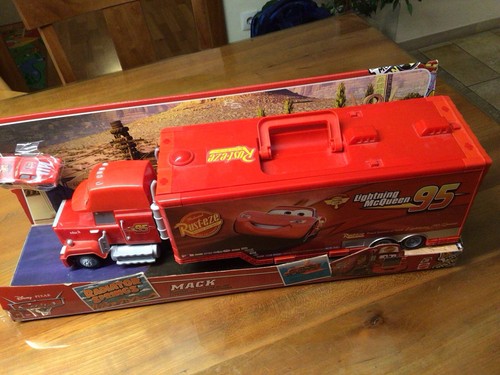 Disney pixar cars - disney/pixar, lightning