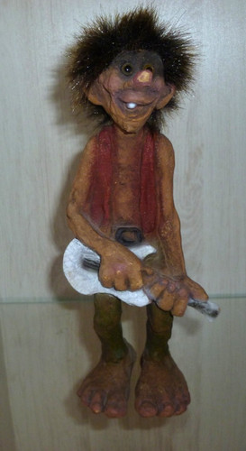 Nyform troll mit gitarre - nyform,
