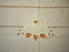 Tischdecke weiß mit Lochstickerei 130 x 170 cm Baumwolle
