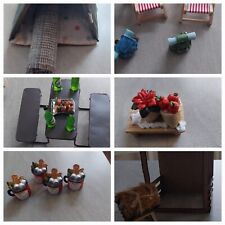 Wichtelzubehör Konvolut, Zelt, 2Liegestühle, 2 Rucksäcke, Partybank mit Getränke