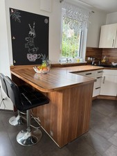 Voll ausgestattete Einbauküche mit Geräten - gut erhalten