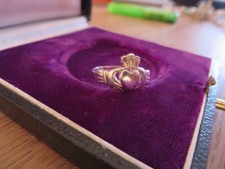 Aßergewöhnlicher  925 Silber Ring Herz Krone Herrschaft Deigner Retro Adel Top