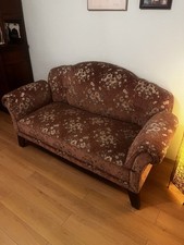 Charmantes 2-Sitzer Sofa im