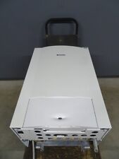 Junkers Cerapur ZWSB 22/28-3 E21 Gas-Brennwertgerät mit integriertem Schichtlade