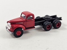 Modellauto 1:87 Chevrolet Double Tandem Semi Tractor