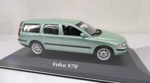 Maxichamps volvo v70 - volvo,