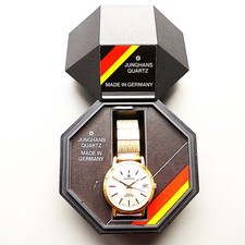 solide HERREN ARMBANDUHR, Junghans-667.20, Quartz, Datum, Zentralsek-gute Funkt.