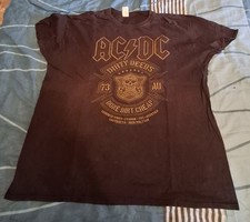 AC / DC Dirty Deeds Done Dirt Cheap Ac / Dc T - Shirt Angus Young ACDC 