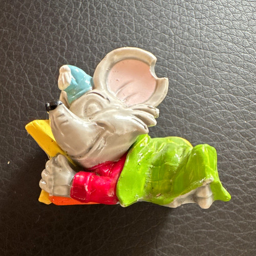 Rund s ei einzelfigur - Ü-ei,