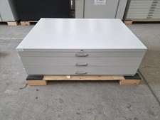 C+P niedriger Flachablageschrank 3 Schubladen 135x96cm grau