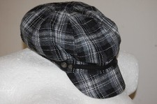 TAKKO FASHION - Gr. 57 - Strick-Schirm-Mütze schwarz-weiß-grau