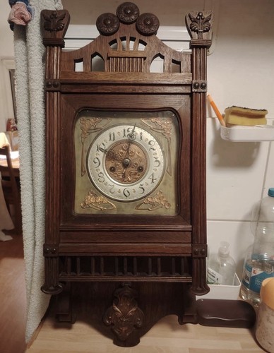 Antike uhr