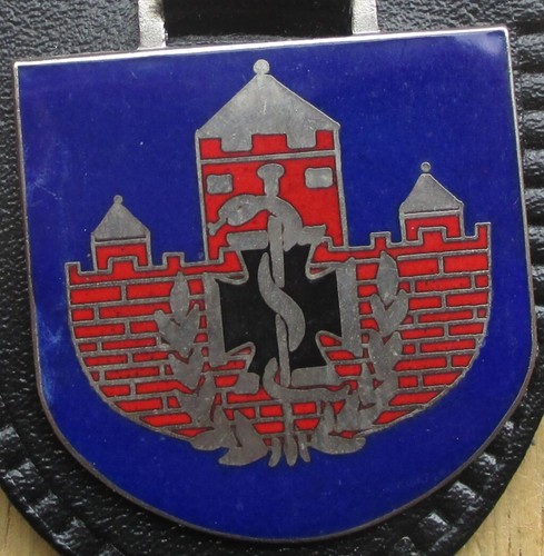 Brustanhänger