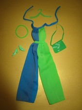 1044) ALTER VINTAGE BARBIE