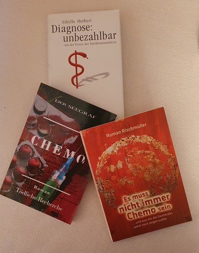 Bücher muss nicht - 3, es