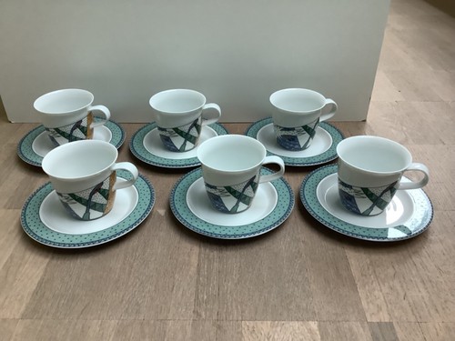 Tasse mit unterteller - x,