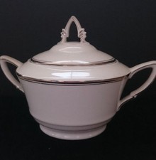 Zeh Scherzer Bavaria Porcelain