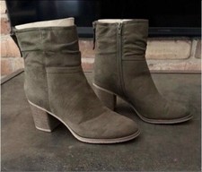 Stiefeletten aus Stoff in