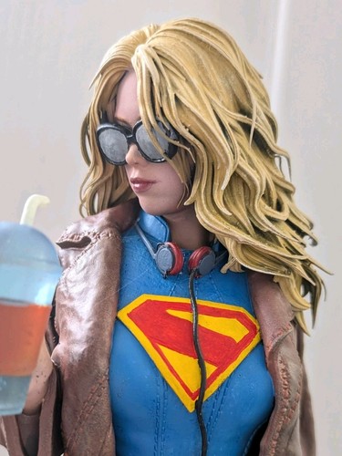Supergirl ninja gaiden statue - ninja,