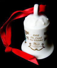 Hutschenreuther Weihnachtsglocke 1981 Im Land der Wälder aus Porzellan