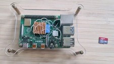 Raspberry Pi 4 Modell B (Broadcom BCM2711, 1,50GHz, 2GB RAM) +SD-Karte +Gehäuse