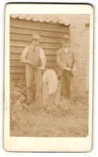 Fotografie zwei Herren als