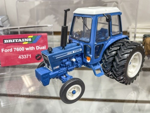 Ford 7600 traktor mit - 7600,