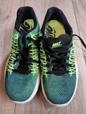 Nike Lunaracer Damengröße 4