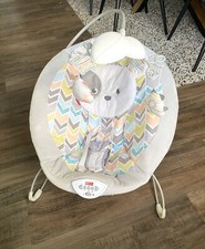 Fisher-Price Deluxe Babywippe im Hundebaby Design