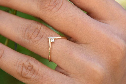Diamond stacking ring gold