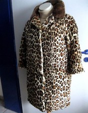 Gefärbter Lammfell-Mantel Jacke mit Ozelot-Muster Lamm gefärbt Pelzmantel