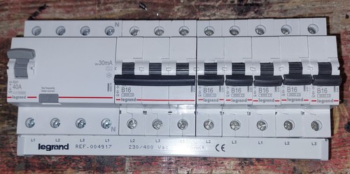 Legrand b16a automaten - 6,