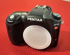 Pentax ist DL 6.1 MP CCD