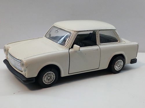 Trabant trabbi mit - 1:32,