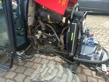 TYM-kleintraktor mit Zubehör, 35 PS, ca. 130 Betriebsstunden