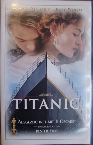 Titanic vhs casette - casette, gut