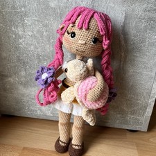 Amigurumi Puppe Mädchen