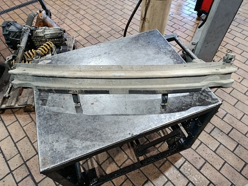 Stoßstangenträger hinten