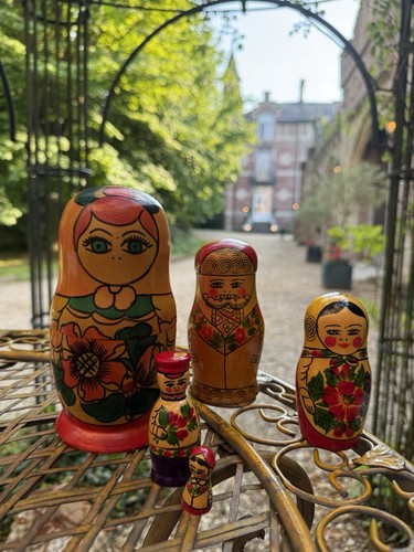 Matreschka babuschka - matreschka,