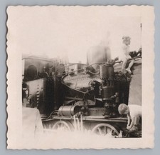 Kids Climbing On Steam